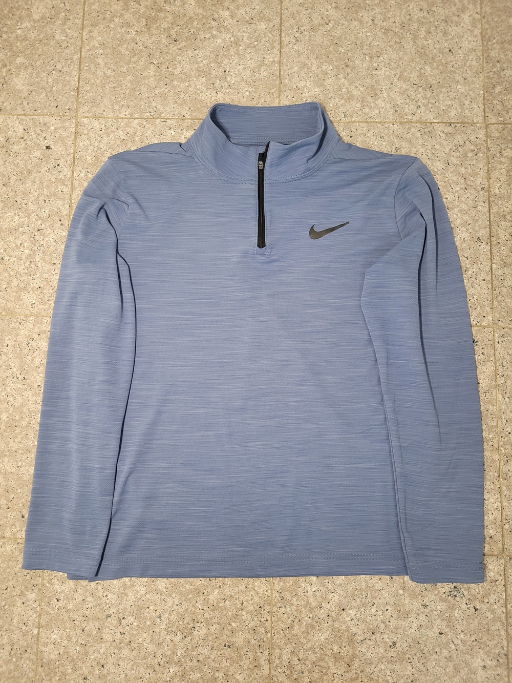 Nike Light Blue Heather Quarter-Zip Pullover with Black Swoosh Size Medium